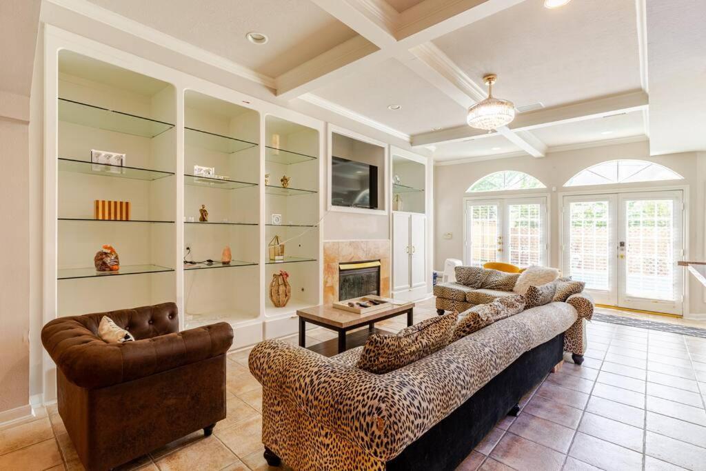 Insperit Home At Galleria With Heated Pool Spa Χιούστον Εξωτερικό φωτογραφία