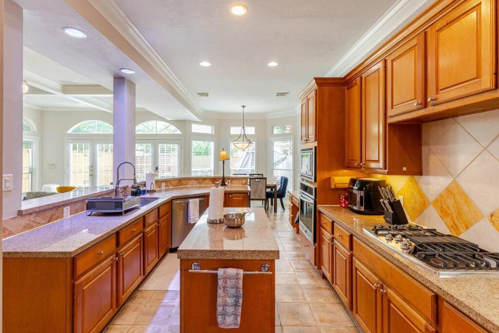 Insperit Home At Galleria With Heated Pool Spa Χιούστον Εξωτερικό φωτογραφία